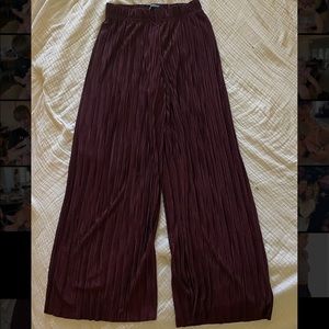 urban outfitters flowy maroon pants!